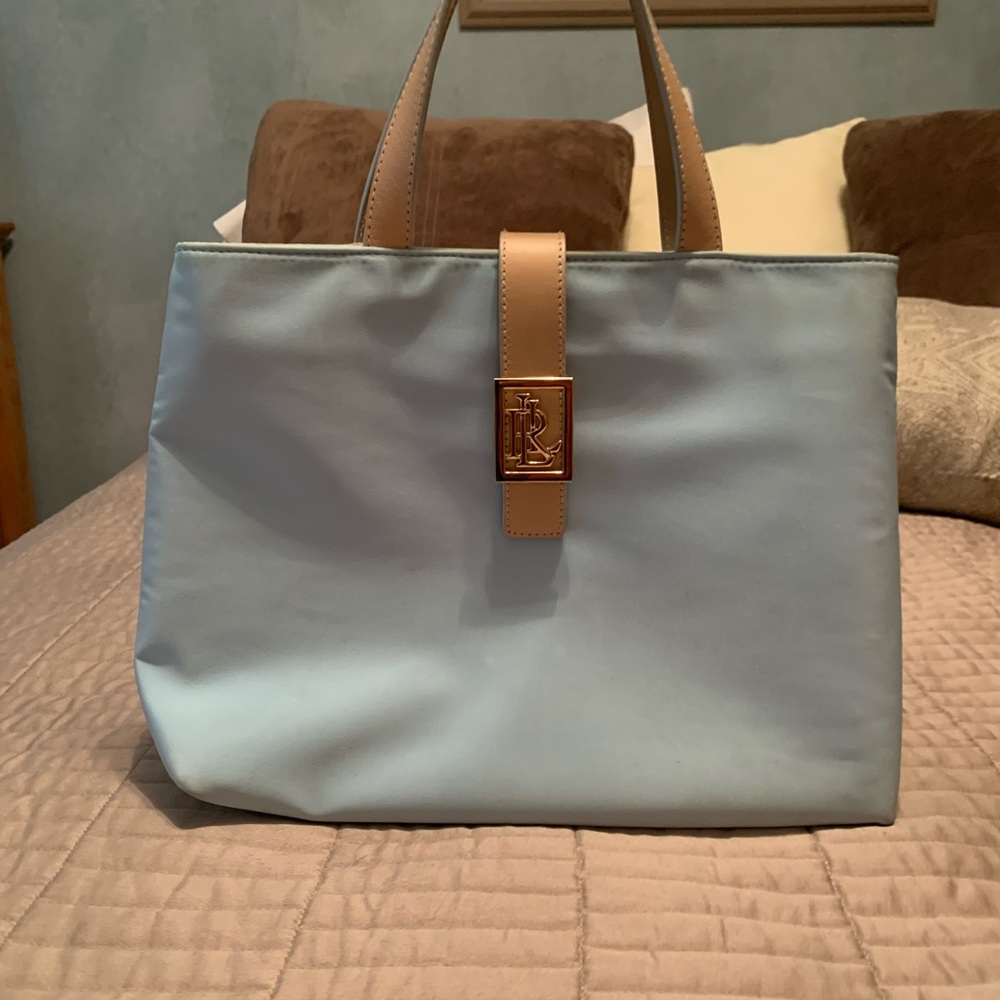 Ralph Lauren baby blue handbag with 2 inside pockets